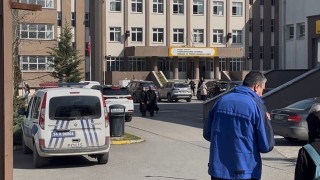 Çekmeköyde lisede bıçaklı saldırı: 1 öğrenci, 2 öğretmen ve arkadaşını bıçakladı