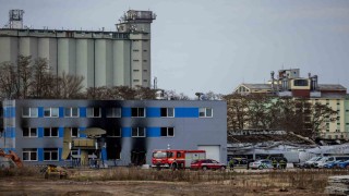 Çekyada İsrailli silah şirketiyle bağlantılı fabrika ateşe verildi