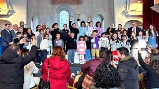 Çeşmede Dünya Kadınlar Gününe özel satranç turnuvası