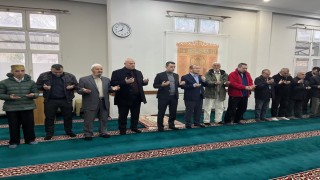 Çilimlide bayram coşkusu yaşandı dualar edildi bayramlaşıldı