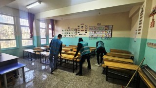 Cizrede denetimli serbestlik yükümlüleri 16 ayda 212 okulu temizledi