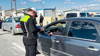 Çorumda polis ekipleri bayram öncesi denetimlerini arttırdı