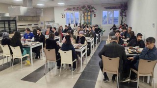 Defne Devlet Hastanesi personeli iftar programında bir araya geldi