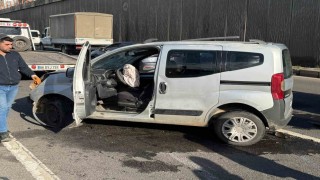 Diyarbakırda düğün konvoyunda kaza: 3 yaralı