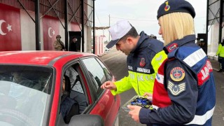 Diyarbakırda jandarmadan bayram öncesi trafik denetimi
