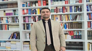 Doç. Dr. Mustafa Özalp: ABD, Orta Doğu bataklığında duvara tosladı