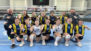 Düzce 1907 SK voleybol takımı finalde