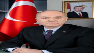 Düzce Belediye Başkanı Özlüden iş insanlarından para isteniyor iddialarına tepki