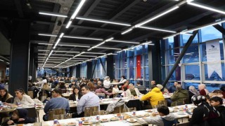 Düzce üniversitesi iftar sofrasında buluştu