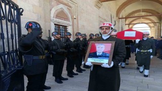 Edirnede vefat eden emekli astsubay askeri törenle son yolculuğuna uğurlandı