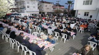 Edremit Belediyesi iftar sofraları Altınolukta kuruldu