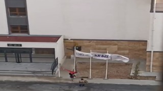 Elazığda iki küçük kalpten Türk bayrağına büyük vefa