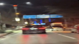 Elazığda, makas atan araç kamerada