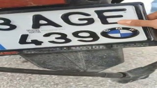Elazığda plakayı kalemle boyayarak değiştiren sürücüye 220 bin lira ceza yazıldı