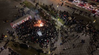 Elazığda yüzlerce kişi aynı anda halay çekti: O anlar böyle görüntülendi
