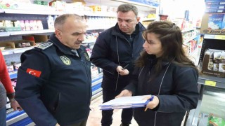 Erzincanda 80 markete zabıta denetimi