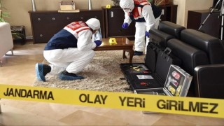 Eşi tarafından bıçaklanan kadın hayatını kaybetti