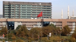 Eski eşini başka adamla gördüğü için öldürmek isteyen sanığa 15 yıl 10 ay hapis