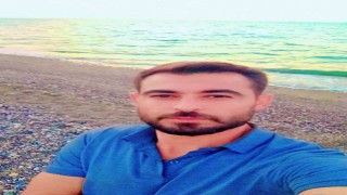 Eski eşinin yanındaki şahsı öldürdü, eşini yaraladı
