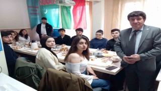 Eskişehirde okuyan Türk dünyası öğrencileri kahvaltıda buluştu