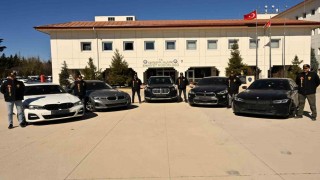 Eskişehirde oto hırsızlığı çetesi çökertildi: 11 gözaltı