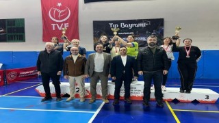 Eskişehirde sağlık çalışanlarının masa tenisi heyecanı