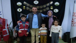 Eskişehirde vefa sofrası: Devlet korumasında yetişen gençler iftarda buluştu