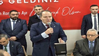 Fatih Erbakan Yozgatta vatandaşlarla iftar sofrasında buluştu
