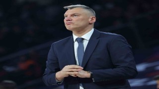 Fenerbahçe Beko Başantrenörü Jasikevicius, Dubaide mahsur kaldı