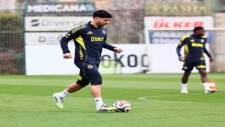 Fenerbahçe hazırlıklarını sürdürdü