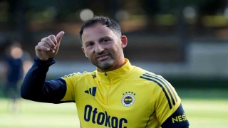 Fenerbahçe, Tedesco ile devam kararı aldı