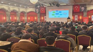 Fırat Üniversitesi öğrencilerine kadına yönelik şiddetle mücadele eğitimi