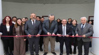 Fırat Üniversitesinde 6 Şubat depremi, sergi ve konferansla ele alındı