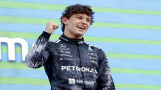 Formula 1in Japonya Grand Prixsinde kazanan Kimi Antonelli oldu