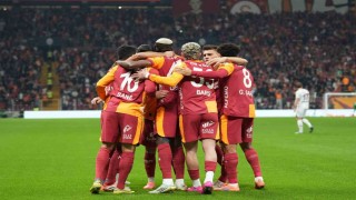 Galatasaray, Beşiktaş karşısında bu sezon ilk peşinde