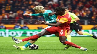 Galatasarayda Davinson Sanchez cezalı duruma düştü