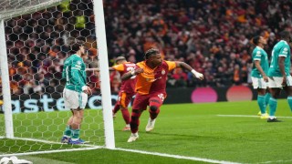 Galatasaraydan Liverpoola karşı üst üste 3. galibiyet