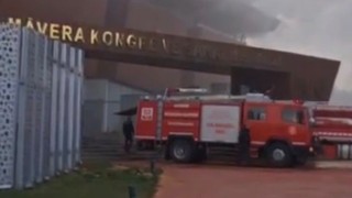 Gaziantep Üniversitesinde korkutan yangın: Milyonlarca liralık zarar oluştu