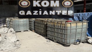 Gaziantepte 7 bin litre gümrük kaçağı akaryakıt ele geçirildi