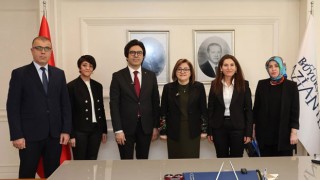 Gaziantep’te Her Gebeye Bir Ebe Desteği