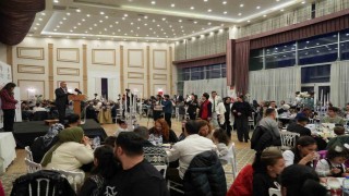 Gaziantepte koruyucu aileler ve çocukları iftarda buluştu
