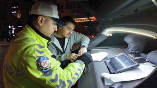 Gebzeden Kadıköye gezmeye geldi, ceza ile döndü: Abartı egzozdan men edildi