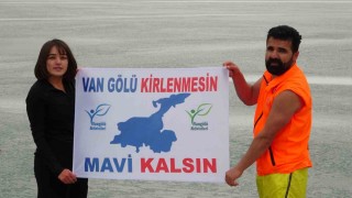 Gezgin öğretmen Zernek Barajından Van Gölü mesajı