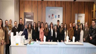 Girişimci adayı öğrenciler işi mutfağında öğreniyor