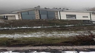 Göç yolculuğundaki leylekler Sakaryada mola verdi