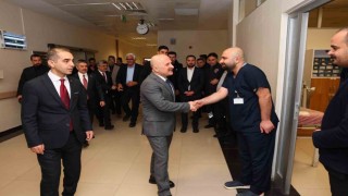 Görev başındaki personellerin bayramı kutlandı