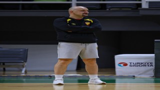 Göztepe Voleybolda Ataman Güneyligil ile yollar ayrıldı
