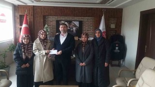Hafızlık eğitimi öğrencilerinden Filistine bağış