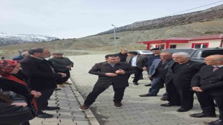 Hamzalar Köyünde deprem evleri teslim edildi