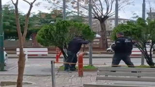 Hastane bahçesindeki madde bağımlısı görenleri korkuttu
